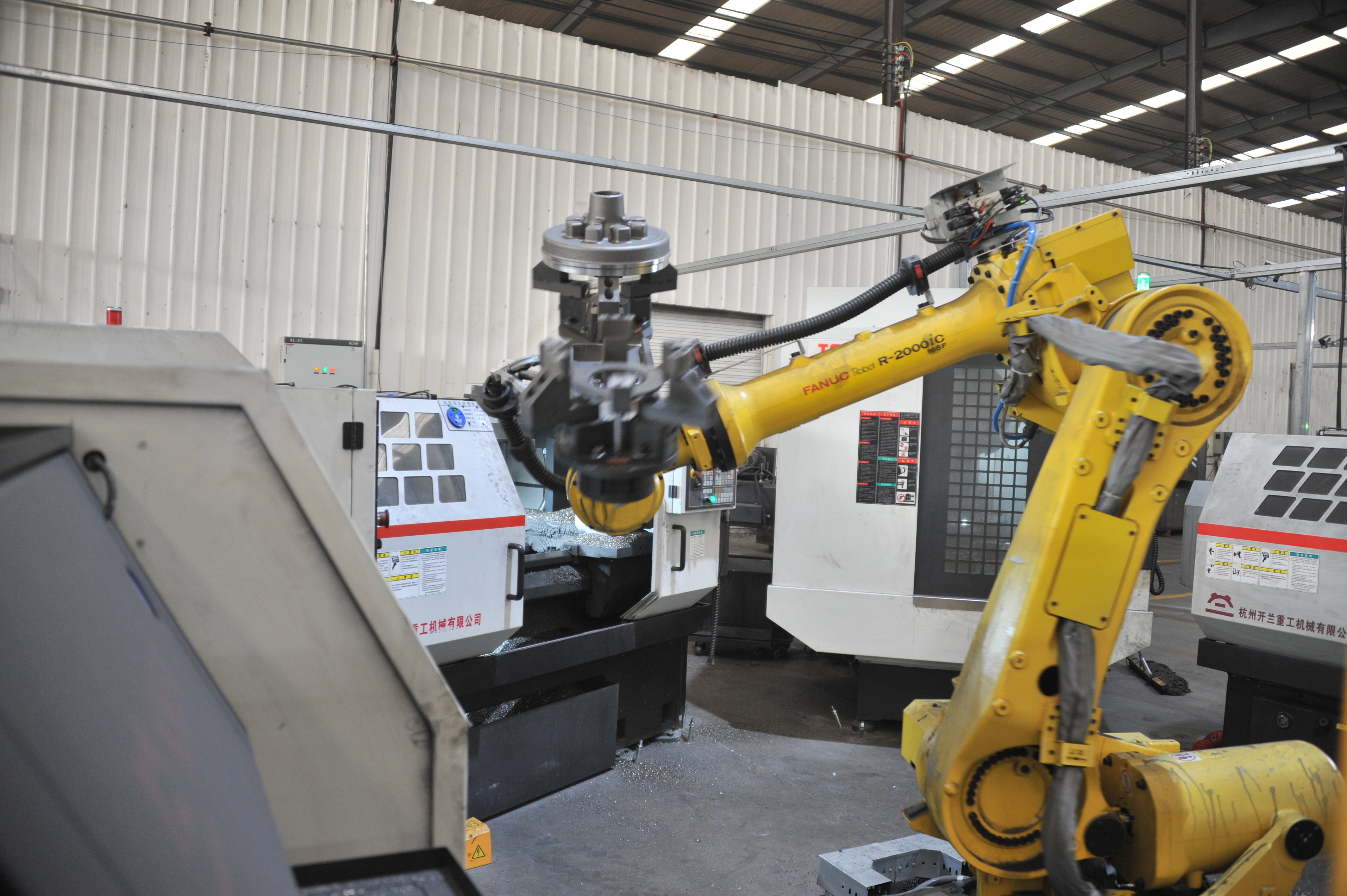 夏邑縣會亭鎮(zhèn) “三駕馬車”拉動鄉(xiāng)村產(chǎn)業(yè)振興，數(shù)控機(jī)床銷售成引擎